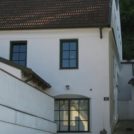 Domus * Krems an der Donau